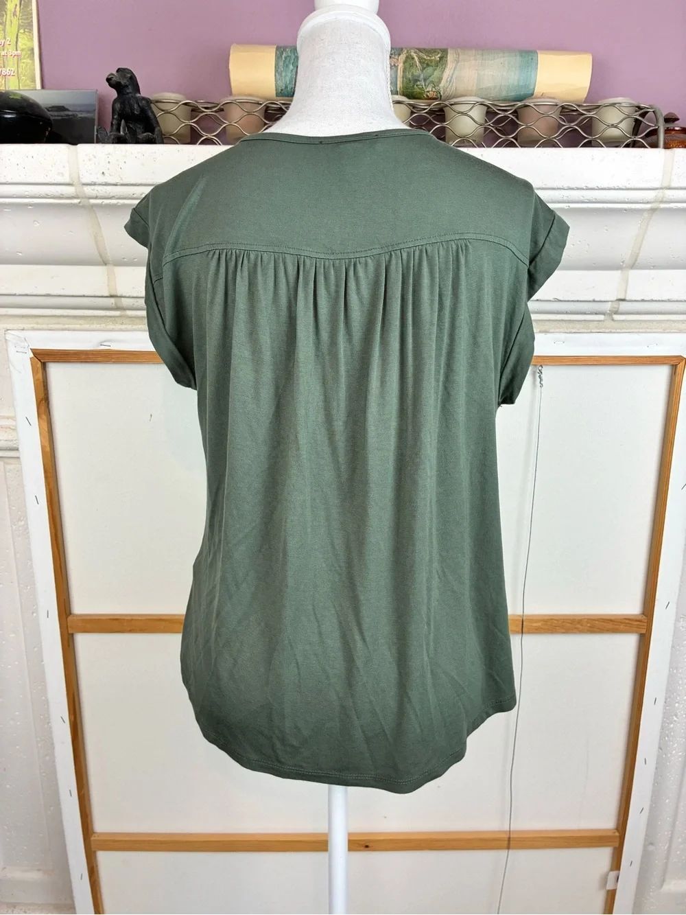 Cable & Gauge Olive Green Lace-Trim Cap Sleeve Top - Picture 5 of 8